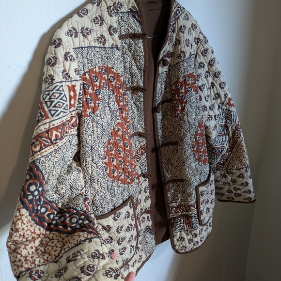 Women's Patterned Teddy Jacket - Brown and Cream - Picture 3 of 9